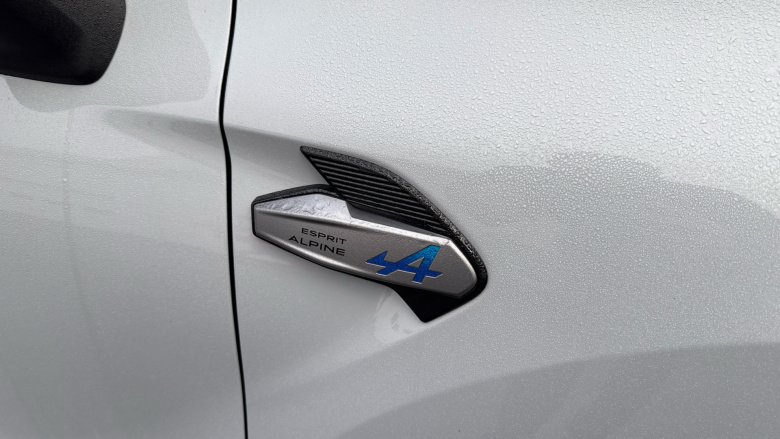 Renault Symbioz 1.6 E-Tech FHEV 145 Techno Esprit Alpine 5dr Auto Hybrid Estate